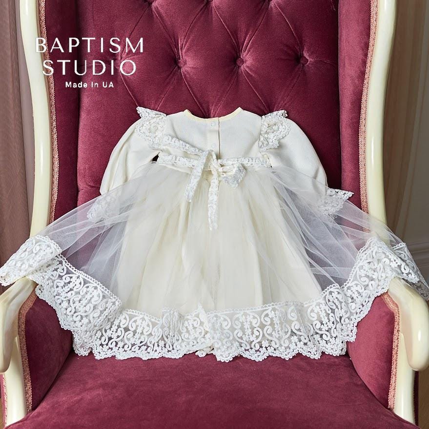 Ivory Linen Baby Girl Christening Set – 5‑Piece Outfit with Elegant Lace (Dress, Headband, Bonnet, Booties & Pants)