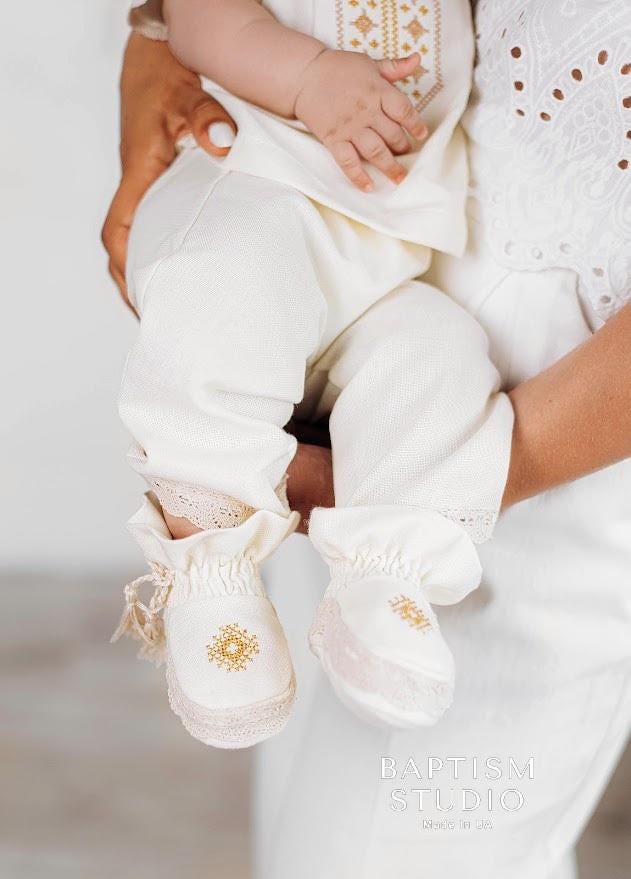 Handmade Ivory Linen Baptism Set – 6-Piece Baby Outfit with Blanket, Booties & Candles