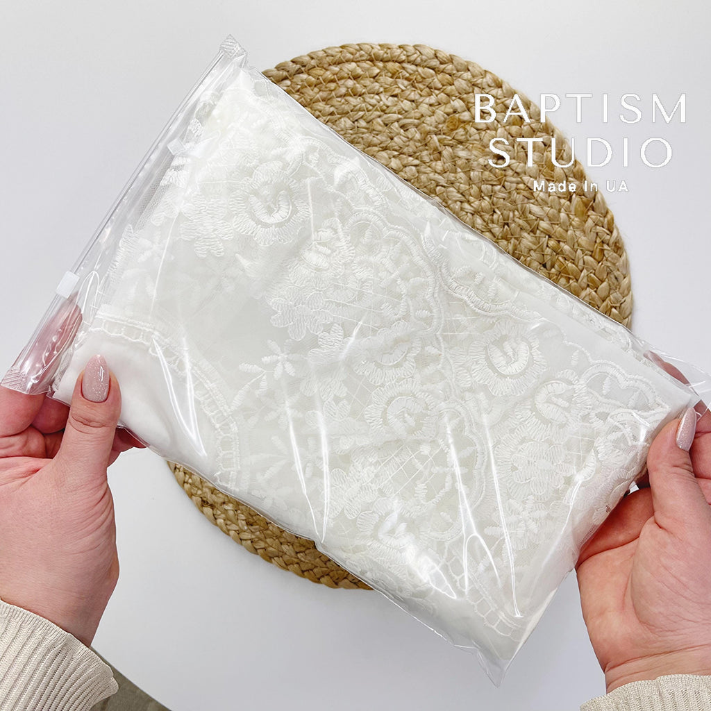 Elegant Lace Church Palantine / Prayer Shawl for Women