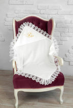 Personalized Linen Baptism Blanket (Kryzhma) 80×80 cm with Golden Angel Embroidery and Lace Trim