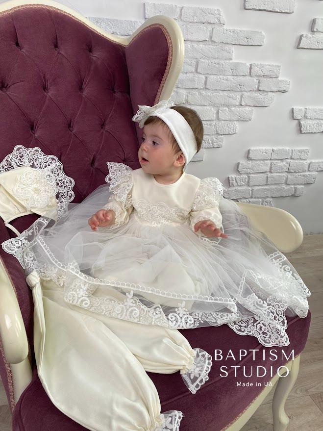 Linen Baptism Dress Set – Voluminous Lace Gown with Bonnet, Booties, Pants & Headband – Natural Christening Outfit