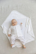 Personalized Baby Baptism Set – Soft Muslin Blanket, Outfit, and Soy Candles Gift Set