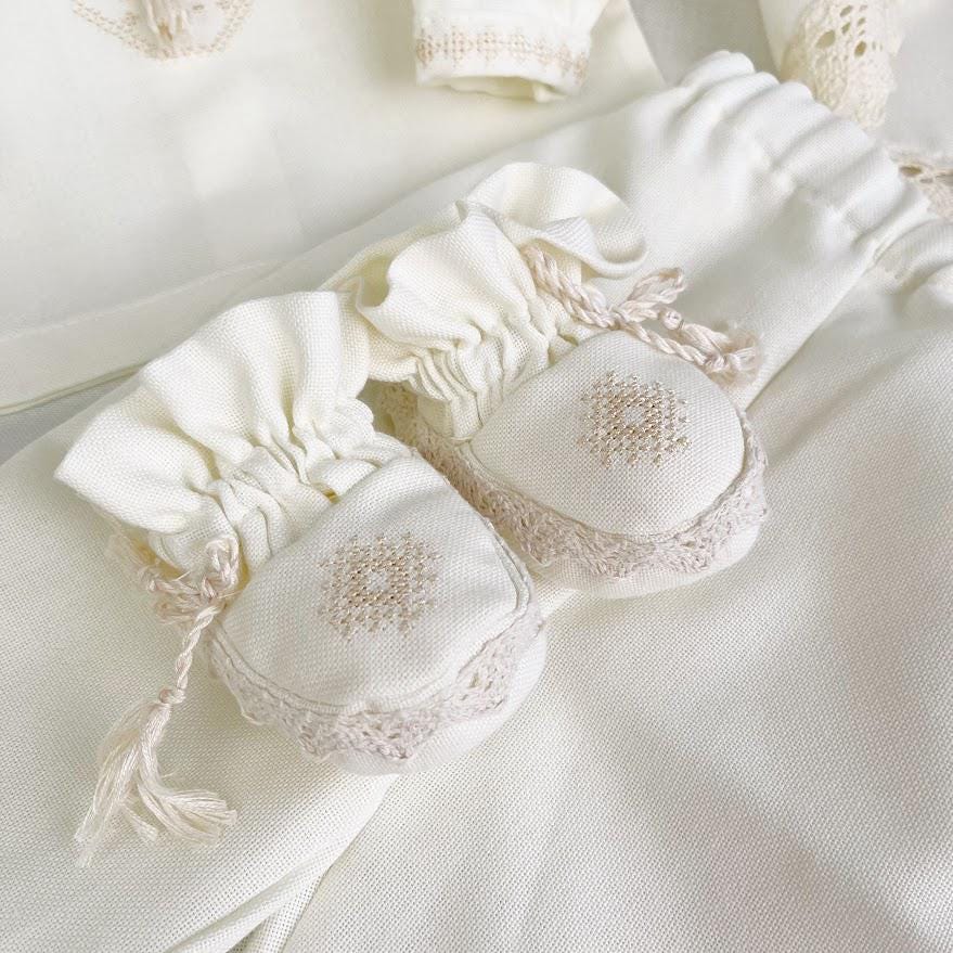 Linen Baptism Set for Baby – Christening Outfit with Blanket, Booties, Hat & Candles | Personalized Christening Gift