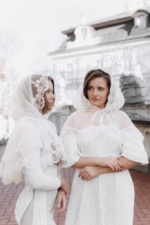 Elegant Lace Church Palantine / Prayer Shawl for Women