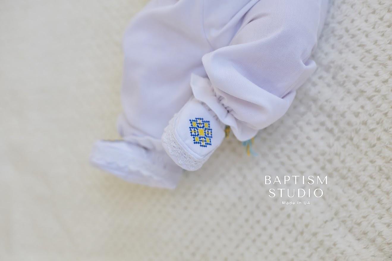 Traditional Baby Outfit Set – Shirt, Pants, Booties & Hat