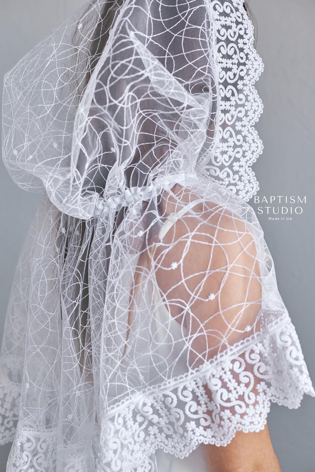 Elegant lace mantilla headcovering for church services
