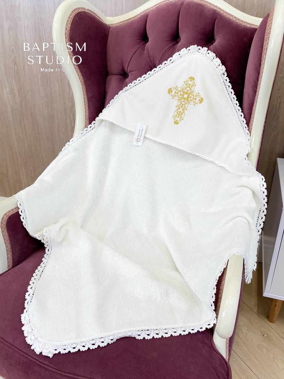 Personalized cotton baptism hooded towel with lace and embroidered cross – absorbent christening blanket for baby boy or girl