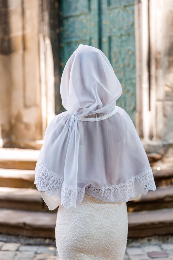 Lace Chapel Veil with Ties | White Mantilla Head Covering for Church